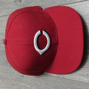Cincinnati Reds Fitted